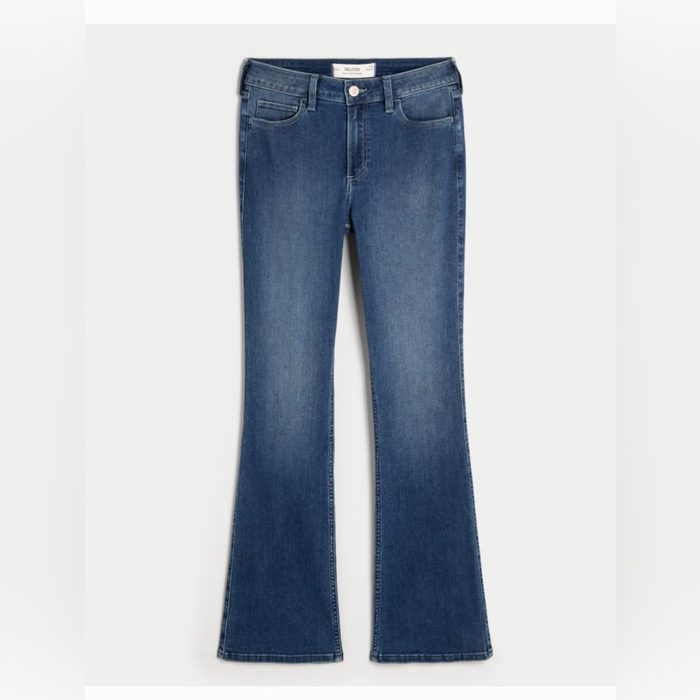 Hollister Curvy Mid Rise Bootleg Jeans Size 2S